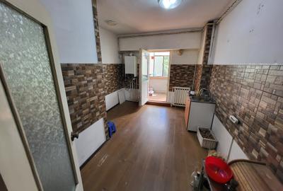 Ap 2 cam dec Piata Centrala A-uri - 1