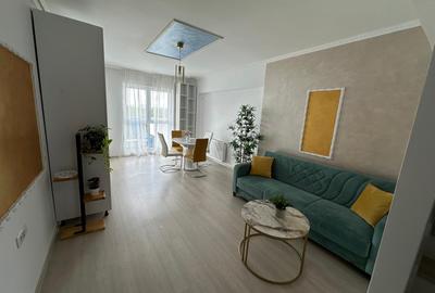 Penthouse cu 3 camere semidecomandat în Vitan