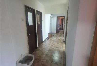 Apartament 3 camere decomandat, Centrul Civic - 8