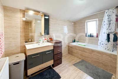 Casa individula generoasa cu 4 apartamente in cartierul Someseni - 18