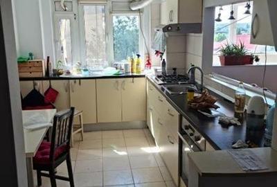 Vanzare apartament 3 camere Lacul Tei - 4