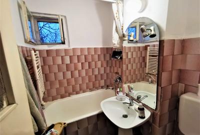 Apartament 3 camere | 49.000 € | Bazinul de Înot | Șarpantă - 7