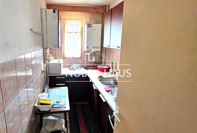 Apartament 2 camere, decomandat, etajul 4, zona Stadion - 3