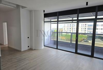 Apartament cu 4 camere în Pipera