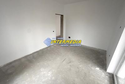 Casa noua frumoasa pe parter 120 mp utili, pivnita finisata la cheie - 10