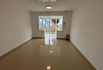 Spațiu comercial, de 35 mp, în Astra