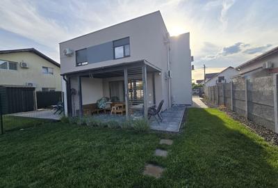 Duplex superb de inchiriat. 3 Dormitoare. Complet mobilat si utilat. - 11