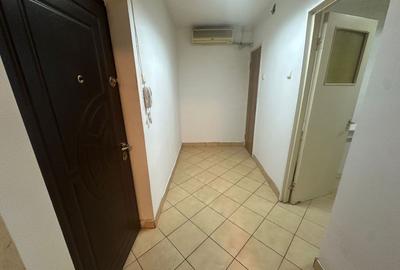 2 Camere Parter din 8 an 1982 Ideal Birou Firma Bloc Izolat Bucur Obor - 12