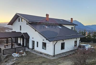 Priveliște | 2 Case de vacanță | Pensiune | Bran-Sohodol | Teren 1672 - 30