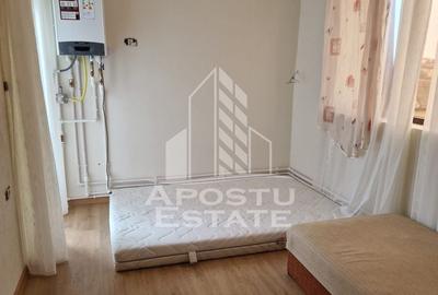 Apartament cu 3 camere ,80 mpu semidecomandat - 8