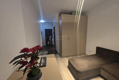 Garsonieră decomandată, mobilată în Metalurgiei