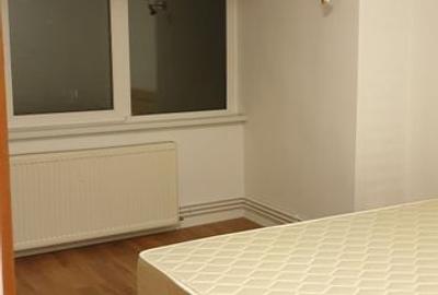 Apartament 3 camere liber la vanzare zona Centrul Civic - 4