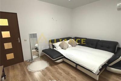 Apartament cu 2 camere decomandat în Metalurgiei