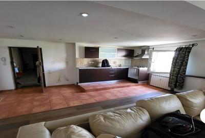 Apartament trei camere , Zona Decebal.sector 3 Bucuresti - 3