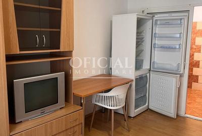 Garsonieră circulară, mobilată în Mărăști