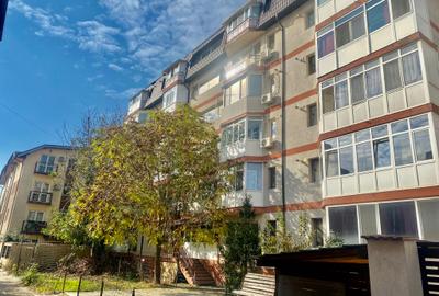 Garsoniera bloc NOU Luica / Brancoveanu - 11