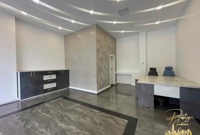 Spațiu comercial, 60 mp în Central