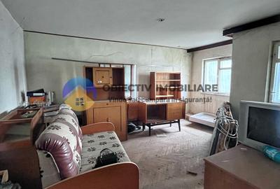 Apartament cu 2 camere decomandat în Săvinești