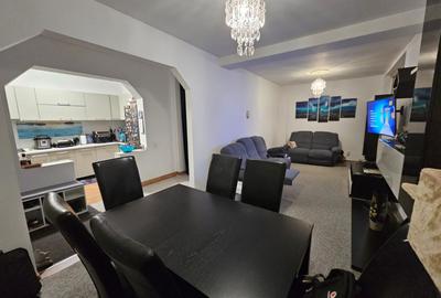 Casă individuală cu 5 camere în Apărătorii Patriei