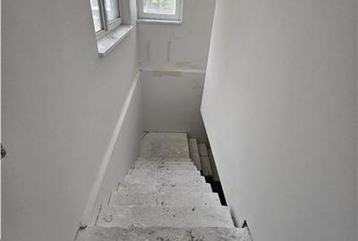 Apartament 4 Camere  + Demisol Cartier REZIDENTIAL - 9