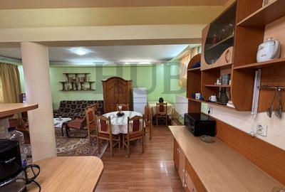 Casă individuală cu 5 camere în Calea Romanului