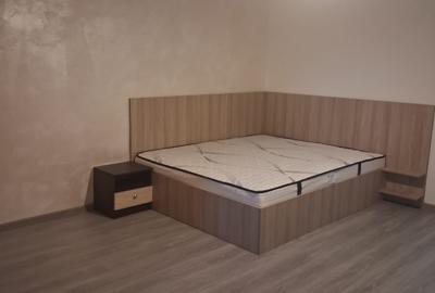 Dristor, garsoniera, 1 minut metrou, etaj 2, AC, renovata, libera - 2