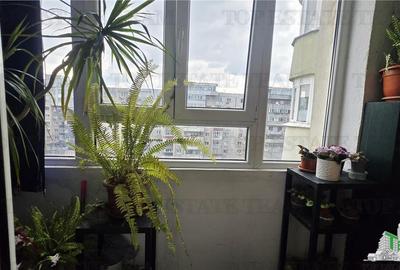 Apartament luminos cu 3 camere in zona Crangasi- pozitie excelenta,disponibil im - 8