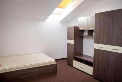 Apartament spațios cu 4 camere , strada Păcii, la 10 minute de UMFST - 3