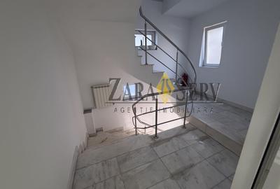 Spațiu comercial, 227 mp în Sud