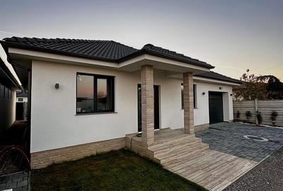 Casă individuală cu 4 camere în Sântandrei