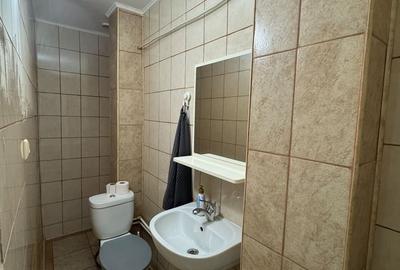 Apartament 3 Camere Decomandat, Centrală Proprie, Basarabia,Metrou 10 mi - 6