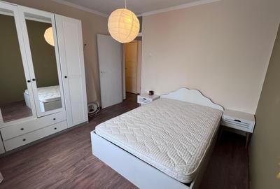 Apartament cu 2 camere decomandat, mobilat în Cantemir