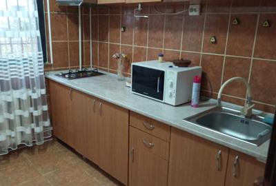 Garsoniera - parter - Zona Gara - 2