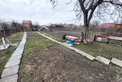 Casa de vanzare cu teren generos - 15