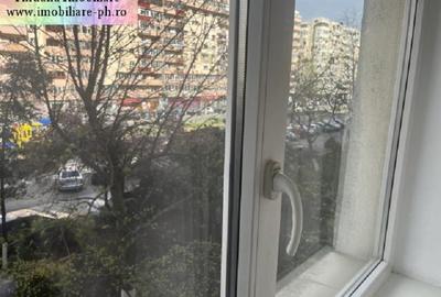 Apartament 3 camere de vanzare: Republicii(Prestij-8 Martie),etajul 2 - 20