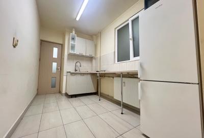 Apartament cu 2 camere decomandat în Sala Palatului