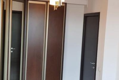 Proprietar-Închiriez apartament 3 camere + 2 locuri parcare - VIDEO - 11