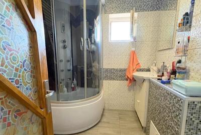 Apartament 3 camere decomandate - 64mp + balcon 8mp - Strada Milcov! - 9