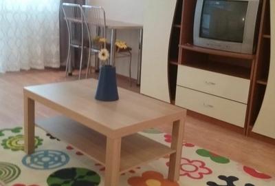 Braila garsoniera de vanzare zona ultracentrala Mioritei mobilata si dotata - 2