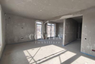 Casă individuală cu 5 camere în Dâmbul Rotund