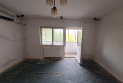 Pozitie excelenta! Apartament cu 2 camere si balcon de 4 mp- Calea Aradului - 2