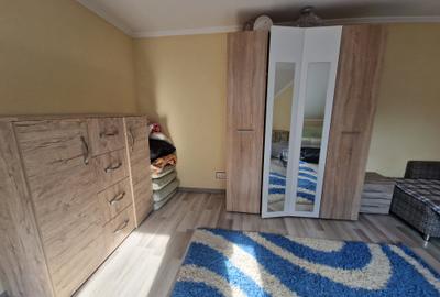 Pe Calea Bogdaneștilor vecin Hotel - 7