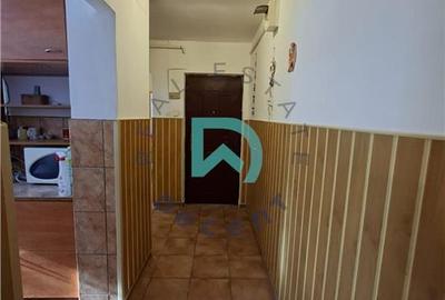 Apartament 3 camere Astra, decomandat, etaj intermediar,Calea Bucuresti - 4