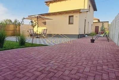 Casă individuală cu 5 camere în Giroc