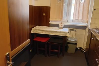 De inchiriat apartament  2 camere zona centrala - 4