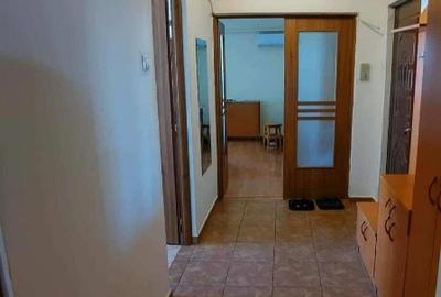 Apartment cu doua camere, de inchiriat, zona Gara de vest - 2