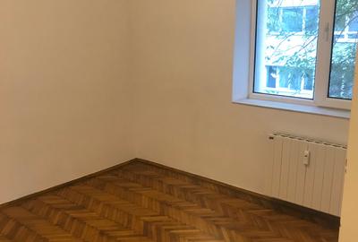 P-ta Victoriei/strada Mexic/metrou - 4