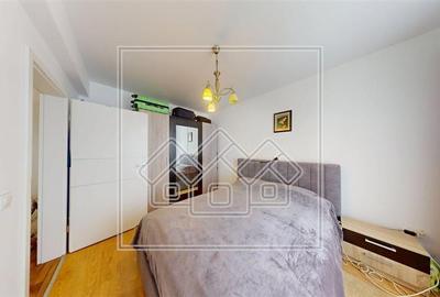 Apartament de vanzare in Sibiu - decomandat - 2 camere si balcon - 12
