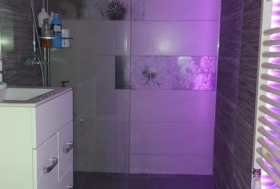 Favorit , Scoala Gimnaziala 197 - 3