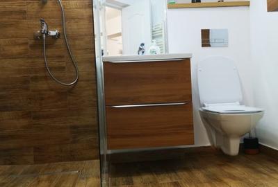 Apartament 3 camere, Central, mobilat, totul nou - 15